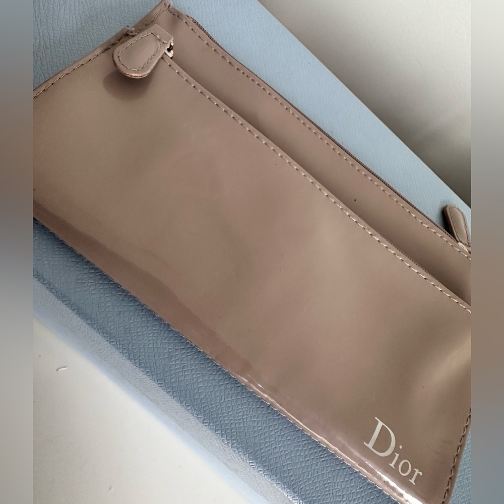 Dior Cosmetic Bag - Picture 5 of 8